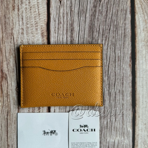 NWT Coach Leather Card Case - Picture 2 of 4